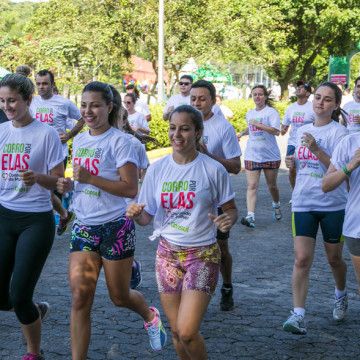Terceira edição do Corro por Elas em Joinville