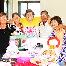 Dona Aplique, em Joinville, recebe doação de máquinas de costura